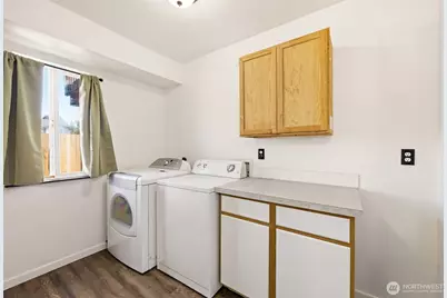 1119 127th Street E, Tacoma, WA 98445 - Photo 27
