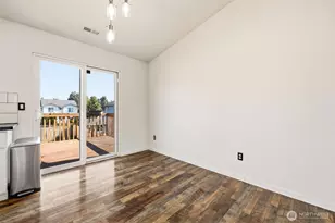 1119 127th St E, Tacoma, WA 98445 - Photo 15
