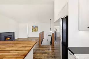 1119 127th St E, Tacoma, WA 98445 - Photo 9