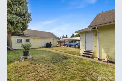 2212 Columbia Avenue, Everett, WA 98203 - Photo 25