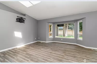 5601 71st Avenue W, Marysville, WA 98270 - Photo 17