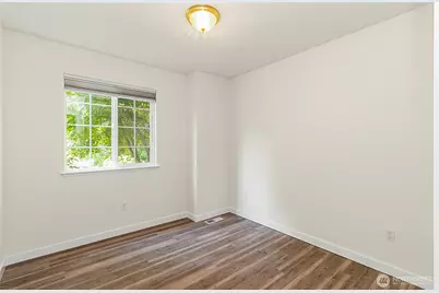 5601 71st Avenue W, Marysville, WA 98270 - Photo 25