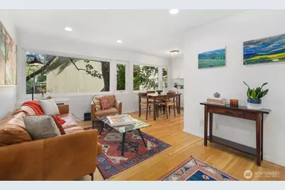 632 13th Avenue E #19, Seattle, WA 98102 - Photo 9