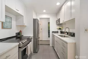 632 13th Ave E, Seattle, WA 98102 - Photo 15