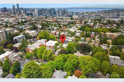 632 13th Avenue E #19, Seattle, WA 98102 - Photo 35