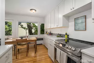 632 13th Ave E, Seattle, WA 98102 - Photo 17