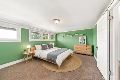 400 Cedar Avenue S, Renton, WA 98057 - Photo 17