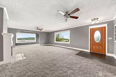 400 Cedar Avenue S, Renton, WA 98057 - Photo 3