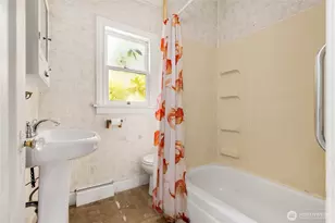 1024 S Director St, Seattle, WA 98108 - Photo 13