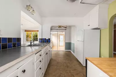 1024 S Director Street, Seattle, WA 98108 - Photo 7