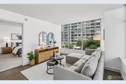588 Bell Street #1102, Seattle, WA 98121 - Photo 7