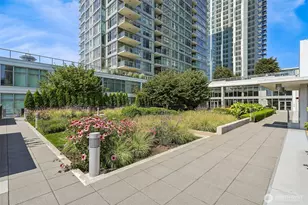 588 Bell St, Seattle, WA 98121 - Photo 21