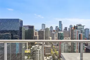 588 Bell St, Seattle, WA 98121 - Photo 33