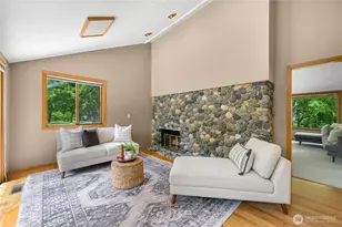 208 Hawthorn Rd, Bellingham, WA 98225 - Photo 19