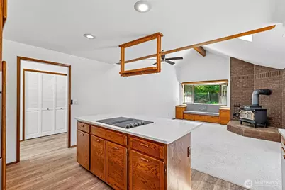 5605 101st St SW, Mukilteo, WA 98275 - Photo 7