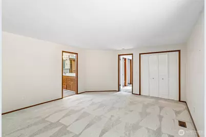 5605 101st St SW, Mukilteo, WA 98275 - Photo 17