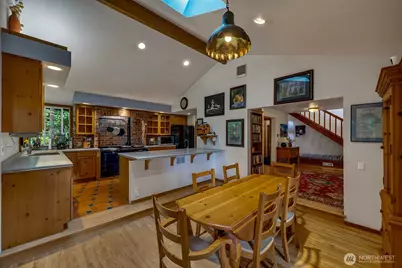 2201 30th Street, Bellingham, WA 98225 - Photo 5