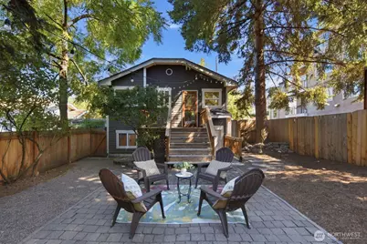 1709 N 35th Street, Seattle, WA 98103 - Photo 31