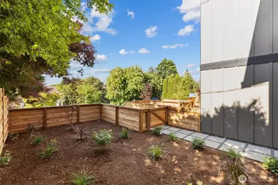 2615 NW 87th Street, Seattle, WA 98117 - Photo 9