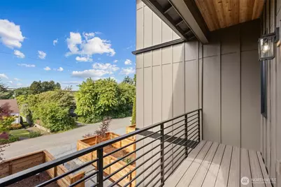 2615 NW 87th Street, Seattle, WA 98117 - Photo 23