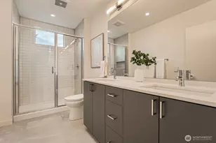 6608 Carleton Ave S, Seattle, WA 98108 - Photo 17