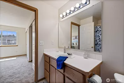 808 13th Street SE #E, Puyallup, WA 98372 - Photo 23
