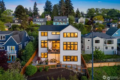 728 W Etruria Street, Seattle, WA 98119 - Photo 37