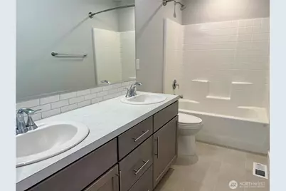 10044 5th Avenue SW, Seattle, WA 98146 - Photo 17