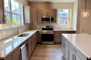 10044 5th Ave SW, Seattle, WA 98146 - Photo 7