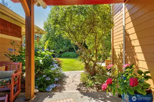 19061 Harris Ave NE, Suquamish, WA 98392 - Photo 7