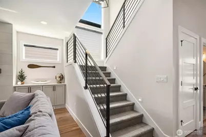 419 Rockefeller Avenue, Everett, WA 98201 - Photo 15