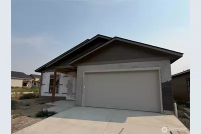2514 5th Street SE, East Wenatchee, WA 98802 - Photo 1
