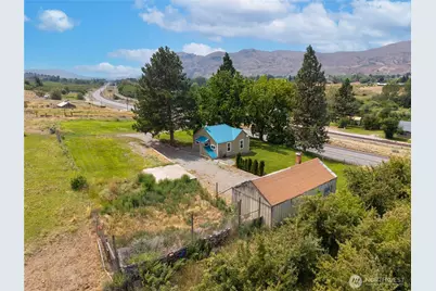 31952 A Highway 97, Tonasket, WA 98855 - Photo 33