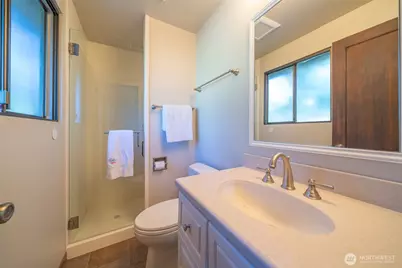6054 123rd Avenue SE, Bellevue, WA 98006 - Photo 11