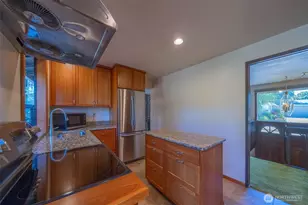 6054 123rd Ave SE, Bellevue, WA 98006 - Photo 9