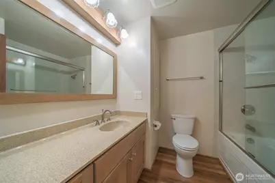 6054 123rd Avenue SE, Bellevue, WA 98006 - Photo 13