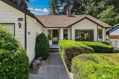 20832 88th Place W, Edmonds, WA 98026 - Photo 3