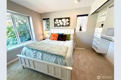 712 E Denny Way #401, Seattle, WA 98122 - Photo 13