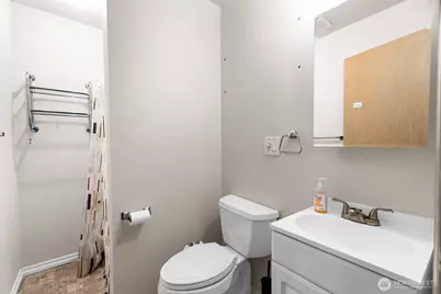 5128 Seaview Way, Everett, WA 98203 - Photo 31