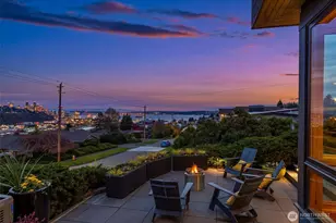 2506 W Halladay St, Seattle, WA 98199 - Photo 15