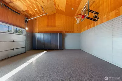 2506 W Halladay Street, Seattle, WA 98199 - Photo 29