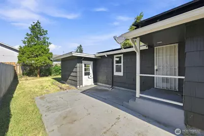 1402 Violet Meadow Street S, Tacoma, WA 98444 - Photo 21