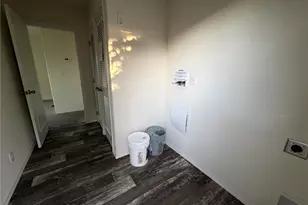 105 W Washington Ave, Yakima, WA 98903 - Photo 11