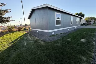 105 W Washington Ave, Yakima, WA 98903 - Photo 3