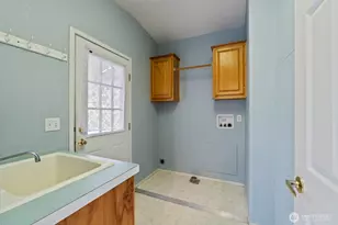 8331 15th Pl SE, Lake Stevens, WA 98258 - Photo 5