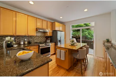 71 Sunset Court NW, Issaquah, WA 98027 - Photo 7