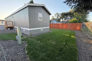 105 W Washington Ave, Yakima, WA 98903 - Photo 1