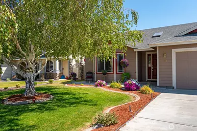 206 I Street NE, Quincy, WA 98848 - Photo 3