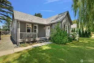 230 Vancouver St, Sumas, WA 98295 - Photo 1