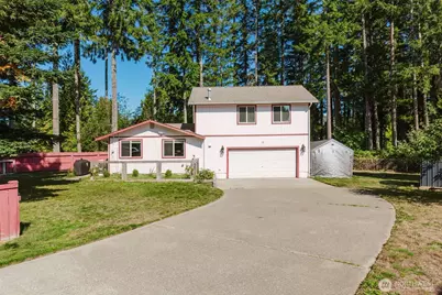 70 Tahuyeh Drive W, Bremerton, WA 98312 - Photo 1